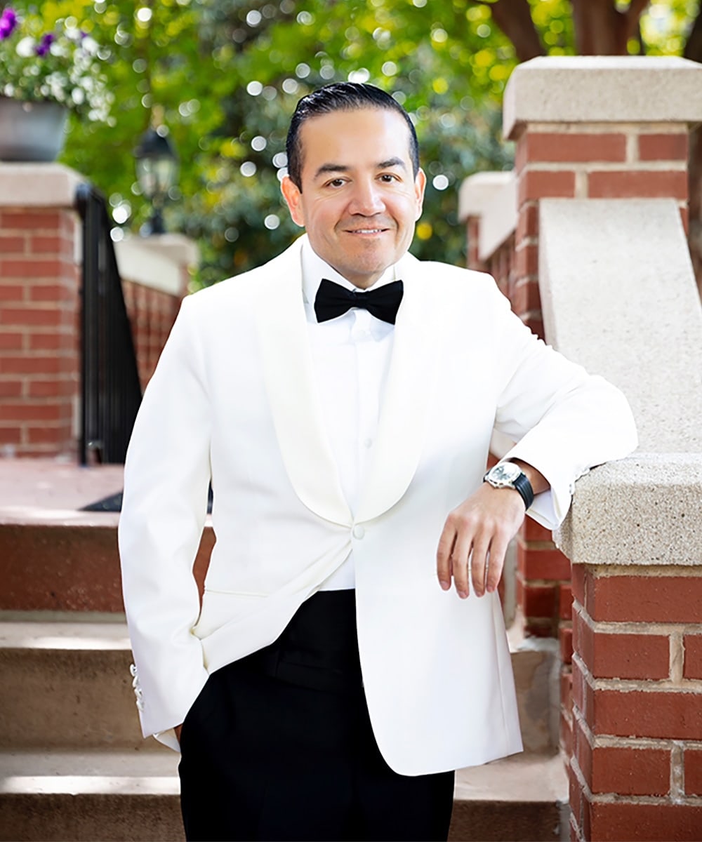 Plastic Surgeon Reston, VA Oscar J. Manrique, M.D., FACS Reston